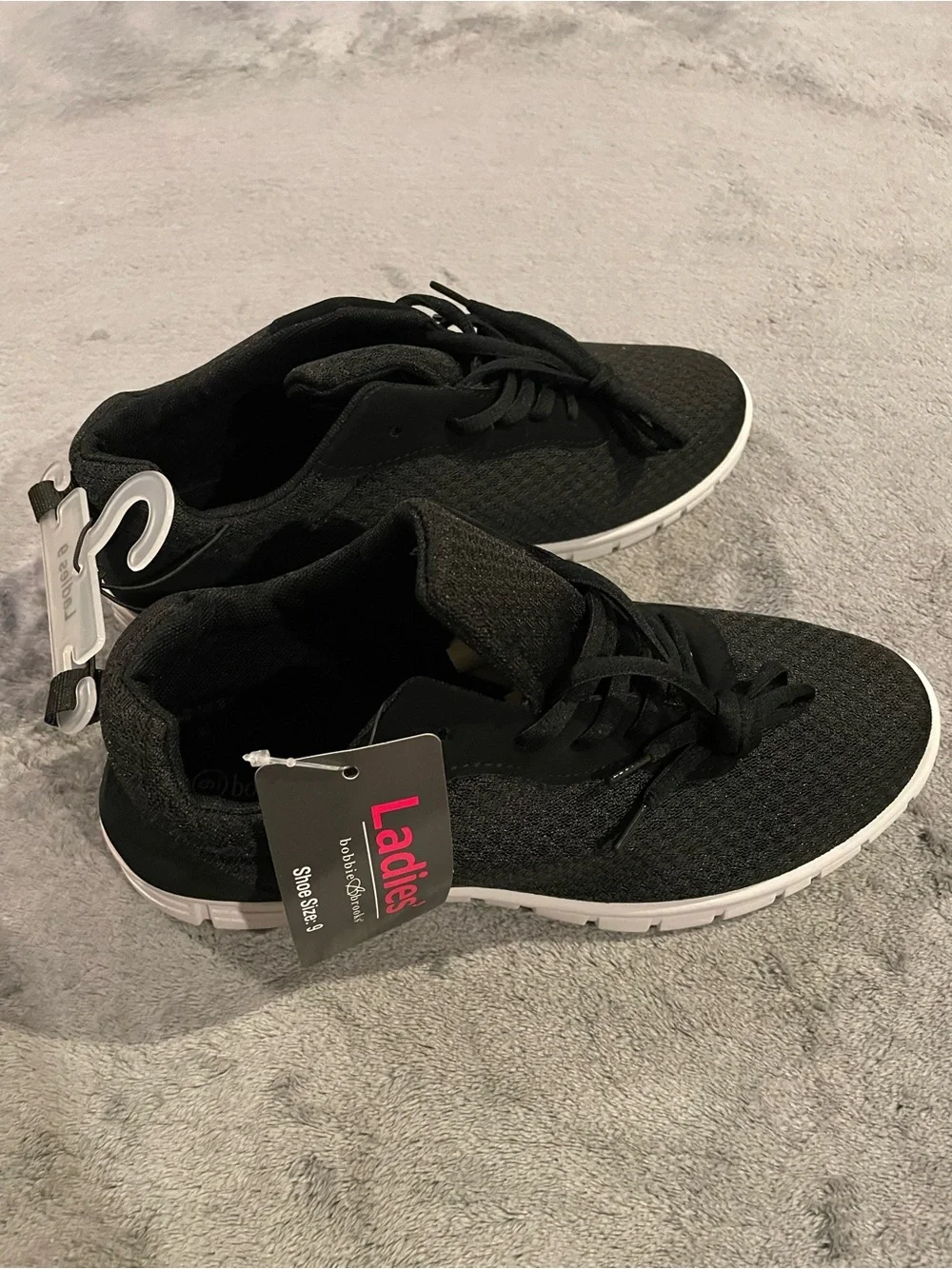 Bobbie Brooks Fabric Tennis Shoes Women’s Size 9 Black
